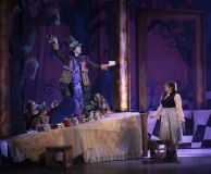 Alice-in-wonderlans-Marc-Bos-5